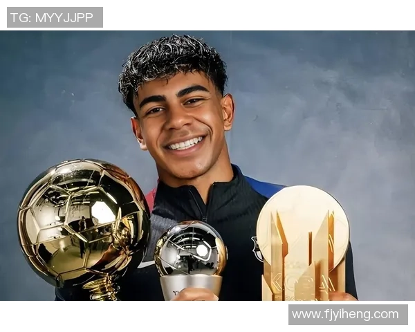 足球巨星历史地位大盘点 谁是足坛真正的传奇人物