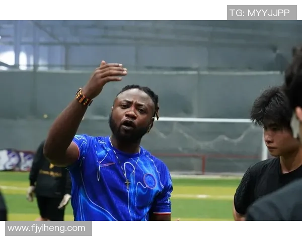 足球巨星潮流发型盘点展现绿茵场上最炫酷时尚风采